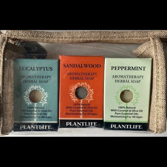 New Aromatherapy one Set 3 Soaps Herbal Natural Essential Oils - Picture 3 of 4
